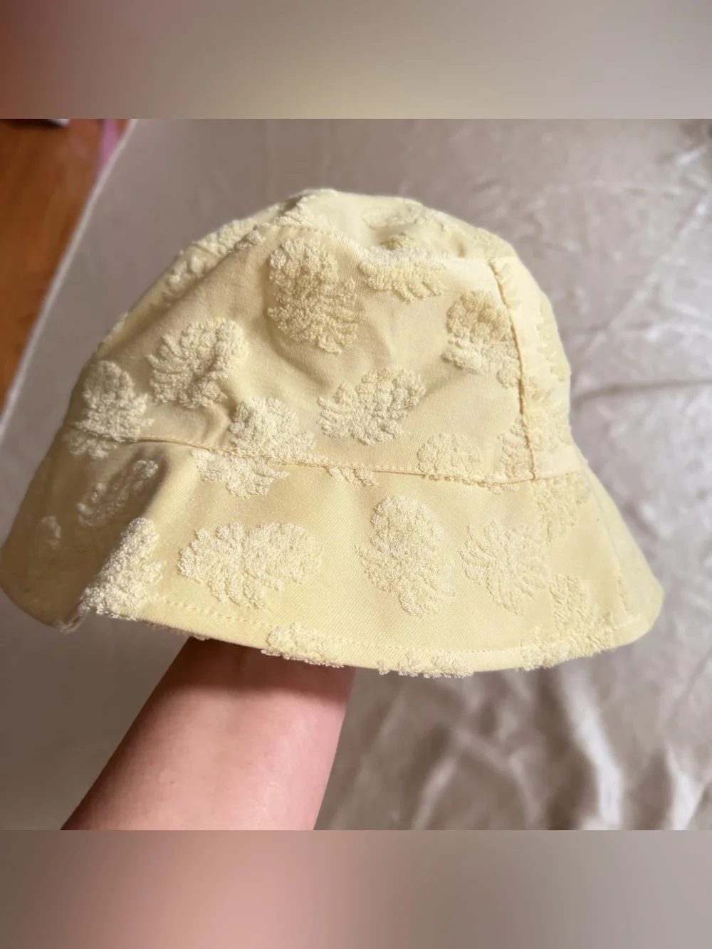 Tommy Bahama Yellow Pineapple Terry Cloth Bucket Hat One Size